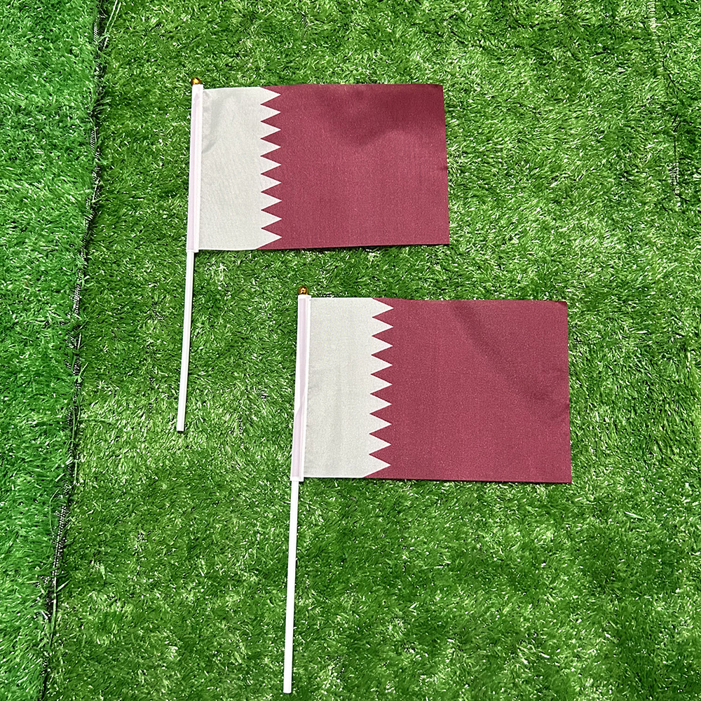SKY FLAG Qatar hand Flag 10/20 - Home Decor Qatar 评论和价格