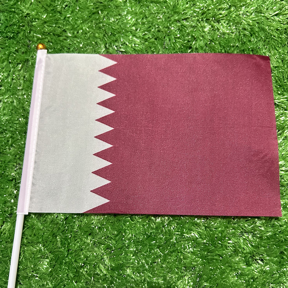 SKY FLAG Qatar hand Flag 10/20 - Home Decor Qatar 评论和价格