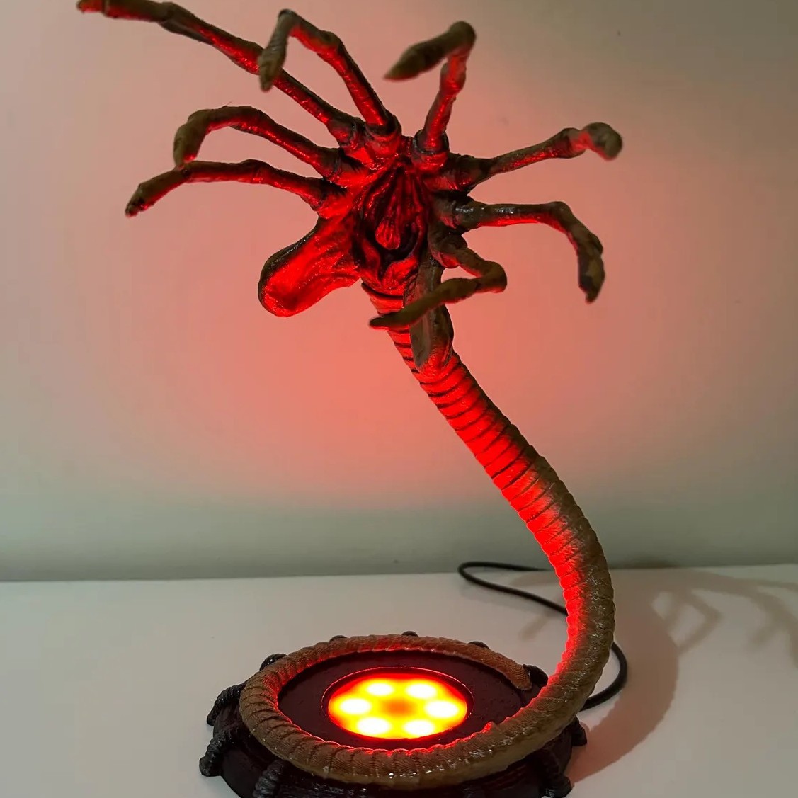 Alien Facehugger Lamp Nightlig - Home Decor Light 评论和价格